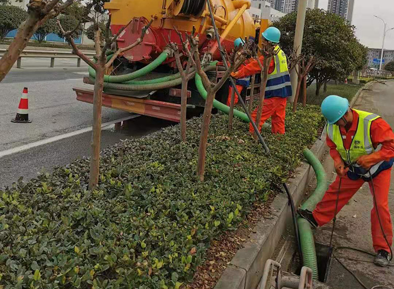 加查市政管道清淤
